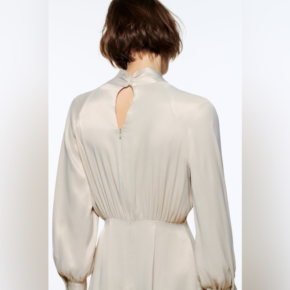 NWT ZARA Silky Satin Knotted Cream Long Sleeve Dress Formal Minimalist Modern - Picture 7 of 14